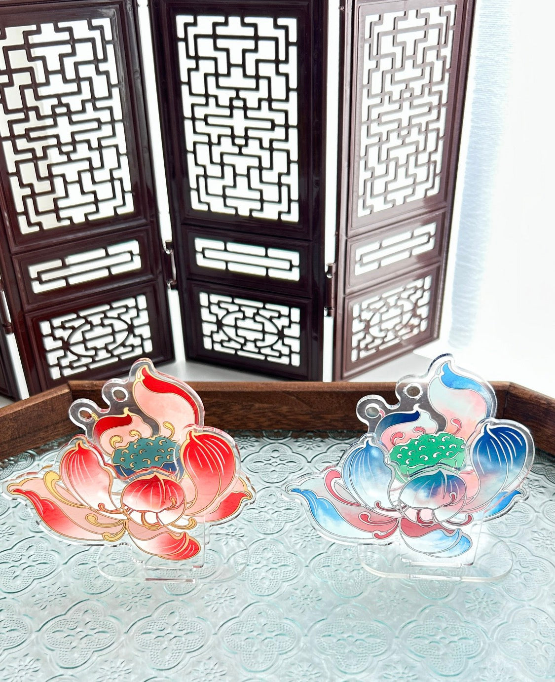 【推し活】アクリル中華祭壇　蓮（小）　缶バッチ用